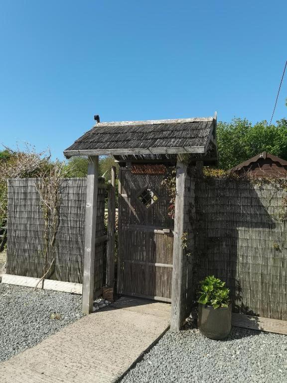 The Garden Lodge Llynclys Exteriör bild